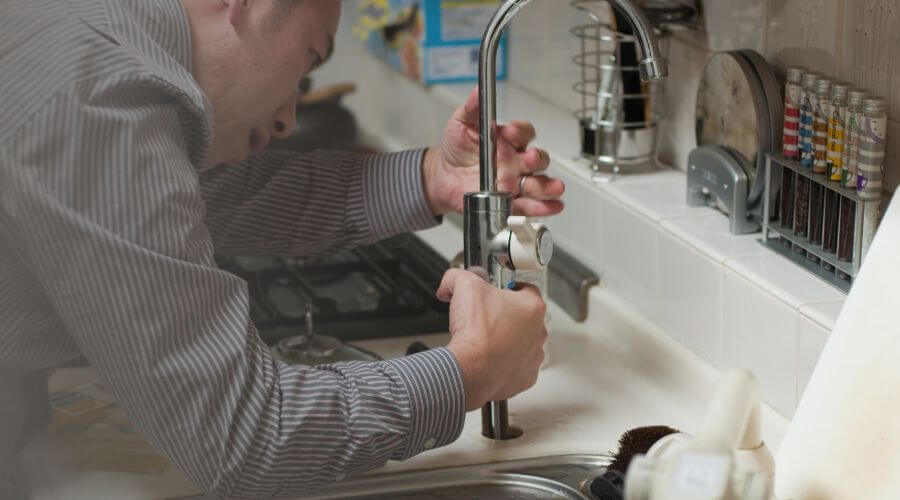 Local tankless water heater installation in Oilton, OK